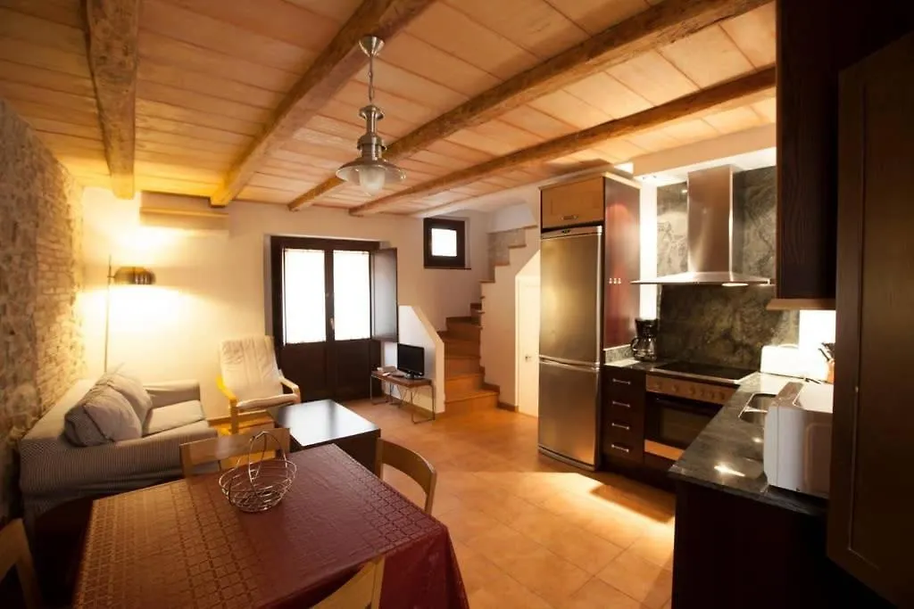 La Bella Lola Boutique Home Palamos 0*,
